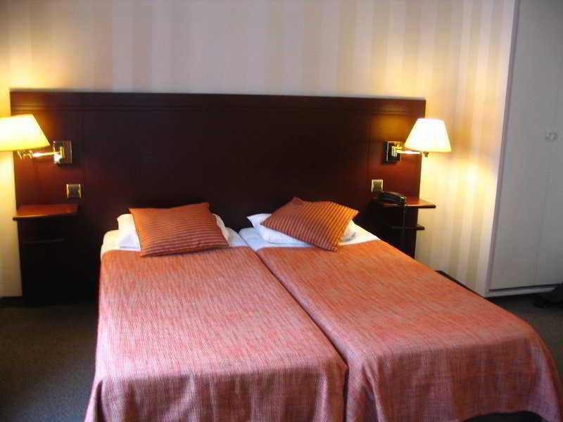 Hotel Espace Champerret Levallois-Perret Luaran gambar